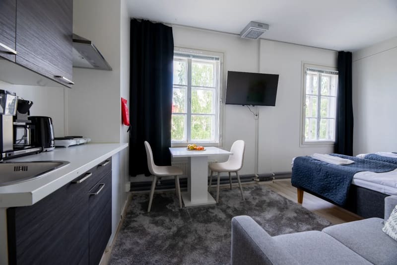 Business-studio kahdelle – Hotelli Vanha Postitalo Varkaus