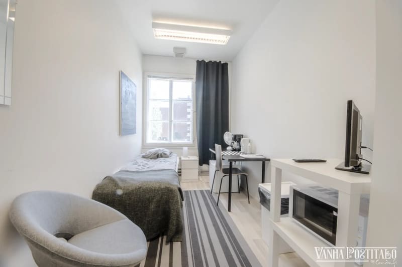 Basic-huone yhdelle, jaettu kylpyhuone – Hotelli Vanha Postitalo Varkaus, Varkaus · 2