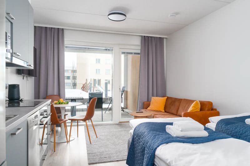 City Studio terassilla – Rahulihomes City Centre Jyväskylä, Jyväskylä · 3