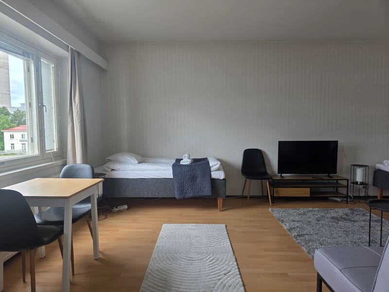 Studio 31 m², kaksi vuodetta · B14 – Pankkitalo Varkaus